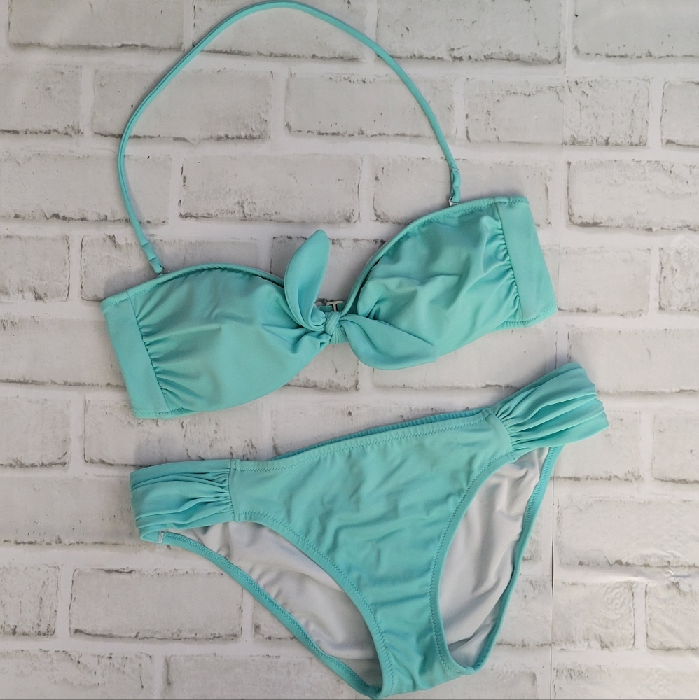 VS aqua bikini